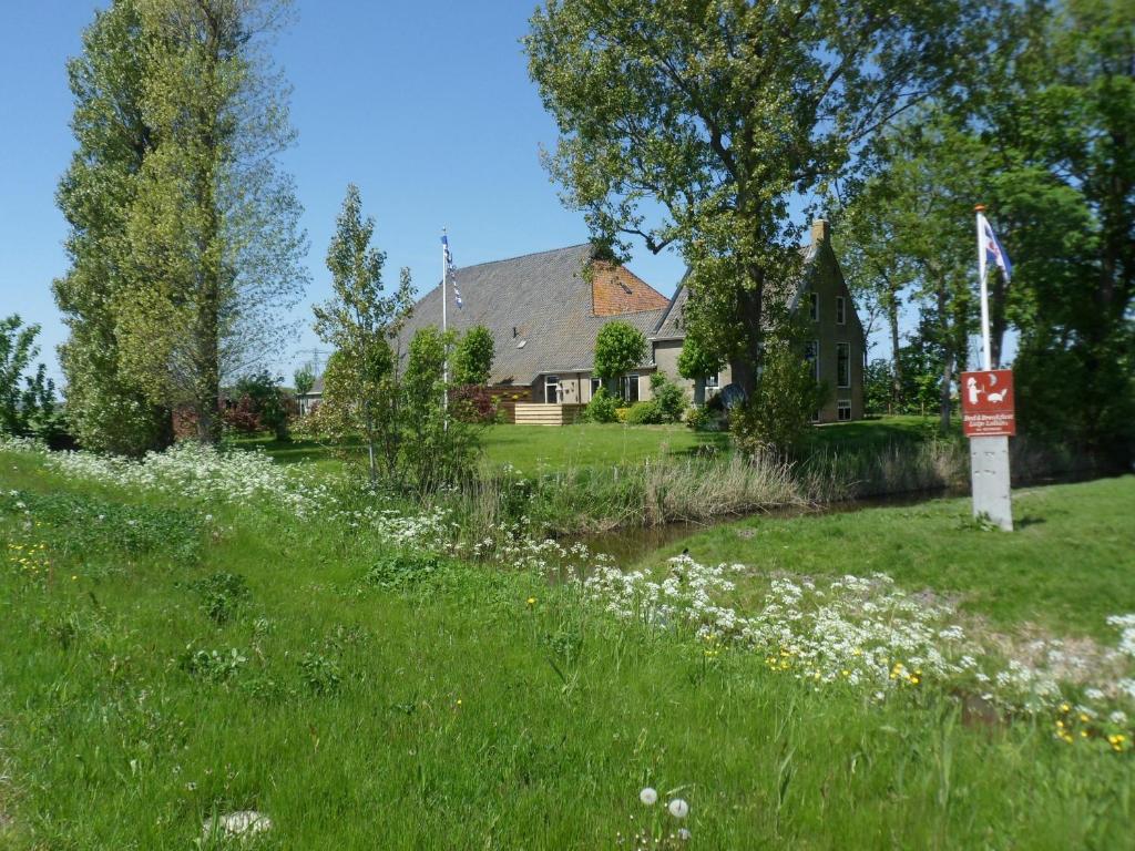 Bed And Breakfast Lutje Lollum Franeker Exterior photo